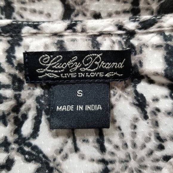 Lucky Brand top Small flowy v-neck abstract print dolman boho hippie - Picture 9 of 10